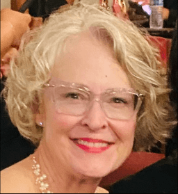 team-member-Julia Lam-profile-image